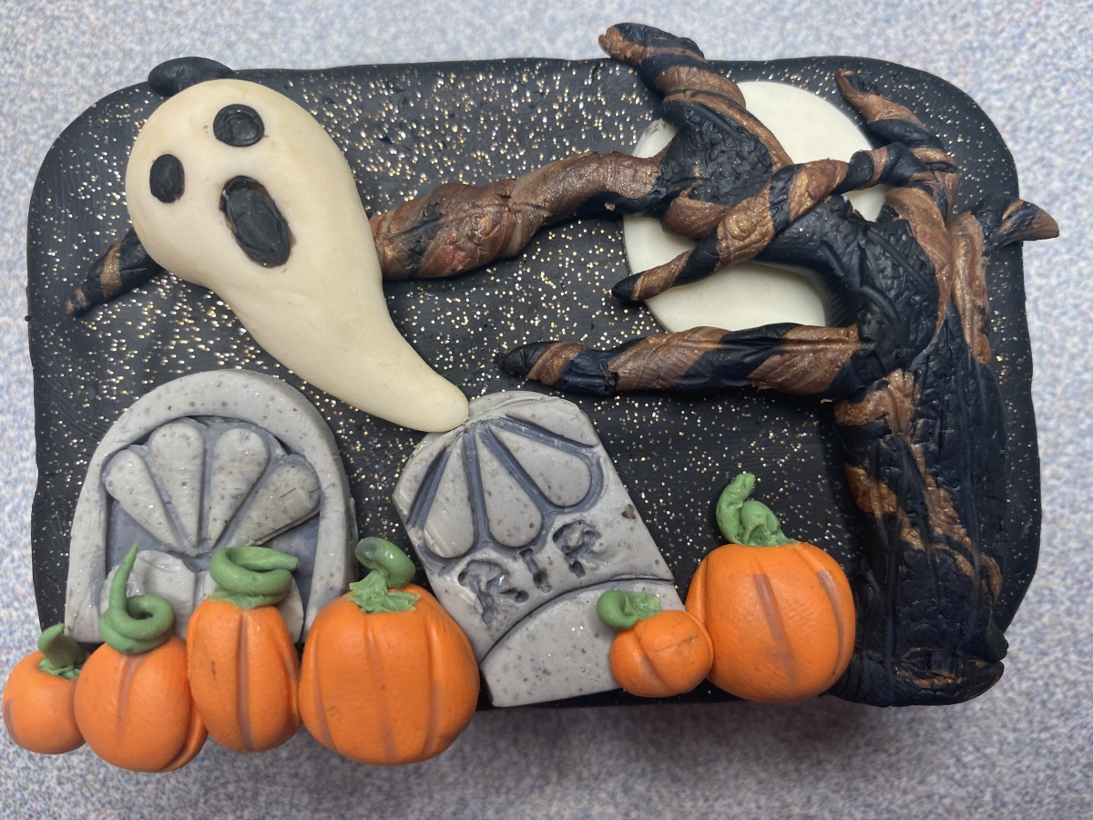 clay halloween scene